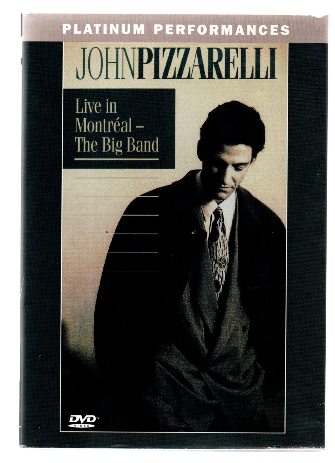 7291765d57163d3df5e42ba71716d0bc.jpg DVD John Pizzarelli - Live in Montreal - Imagem 1