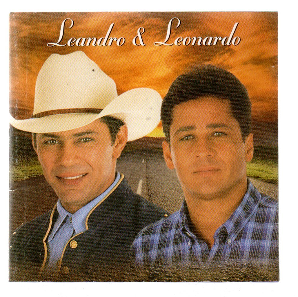 da479977f215f1535af318b31e8eb473.jpg Cd Leandro E Leonardo - Um Sonhador - Imagem 1