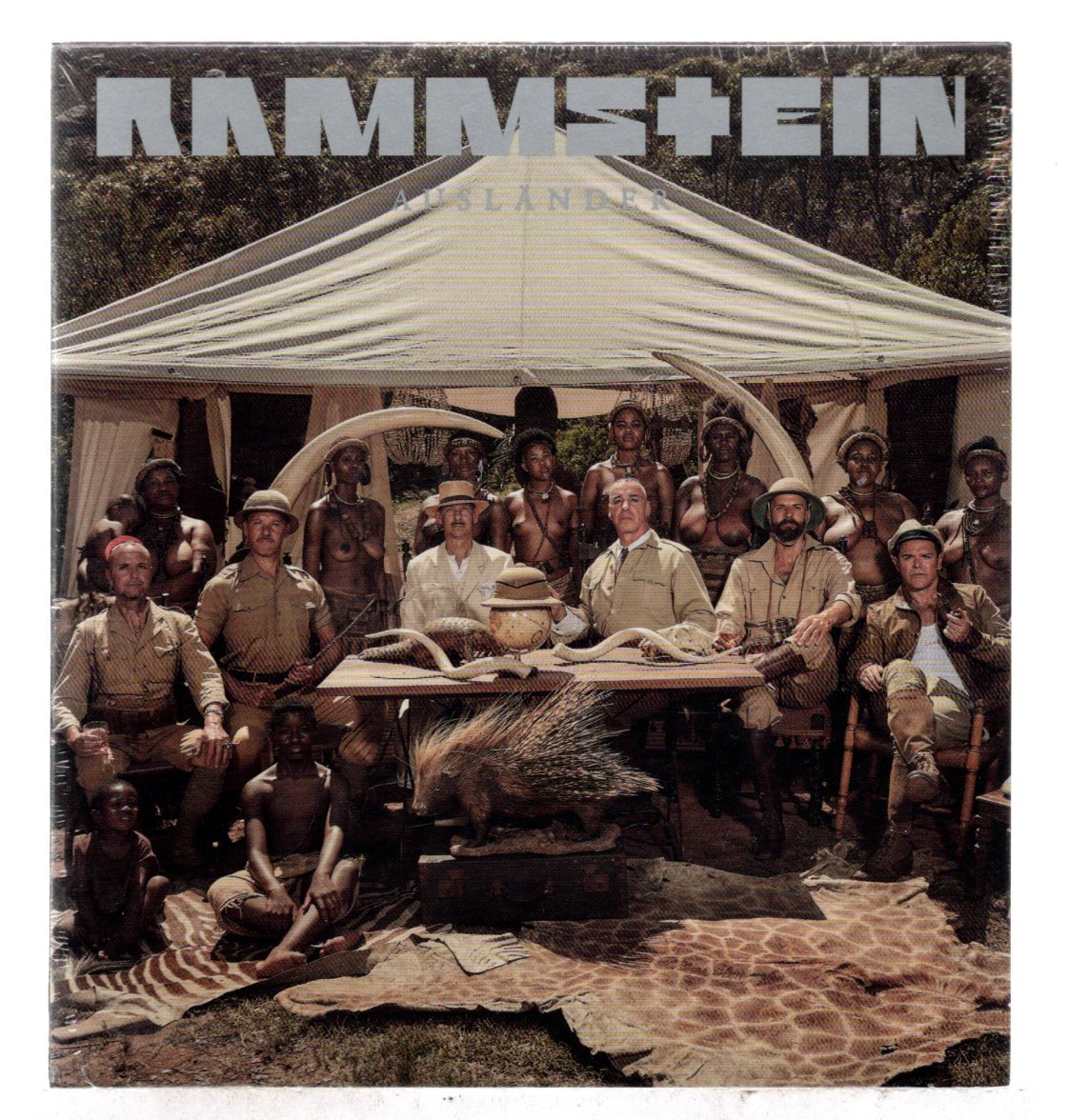 0fa9eecf2251fba32242f786e7881ec2.jpg CD Rammstein - AUSLÄNDER - Importado - Imagem 1