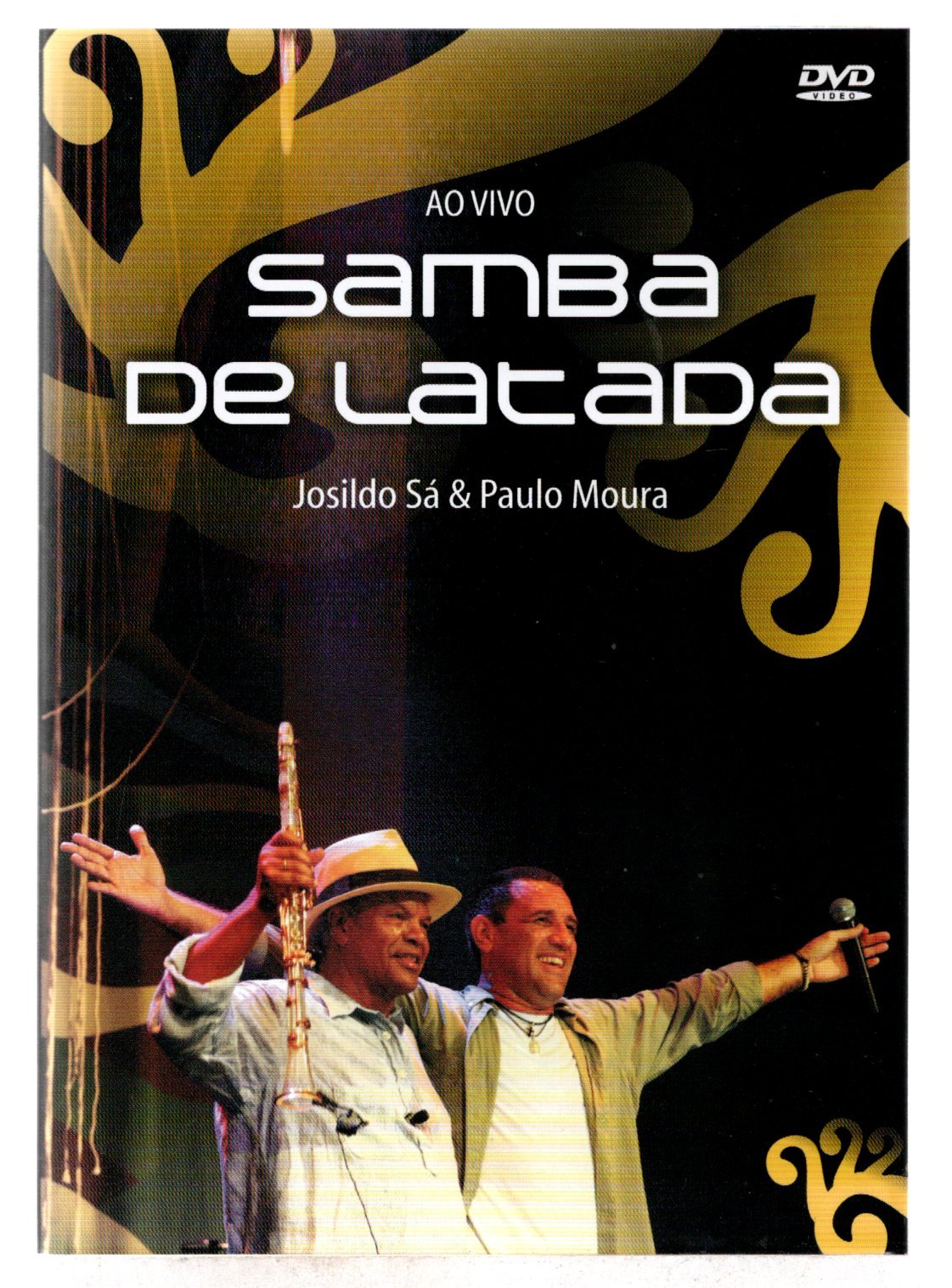 7defee04d6eb5456db08e86e760a3939.jpg DVD SAMBA DE LATADA AO VIVO - Imagem 1