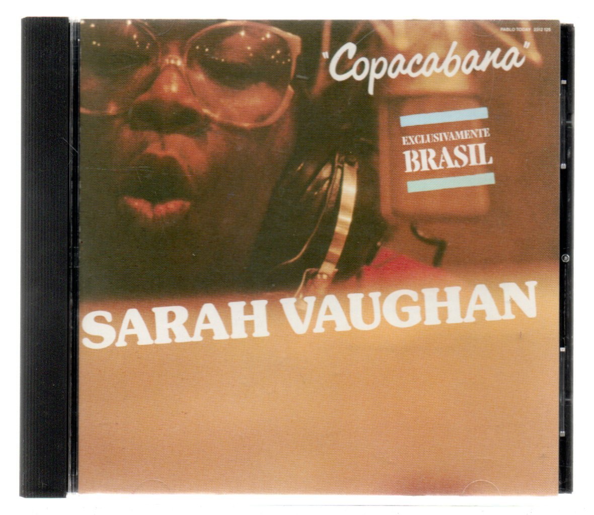 b3cafde2e448be7494354a30bd3d6133.jpg CD Sarah Vaughan - Copacabana - Imagem 1