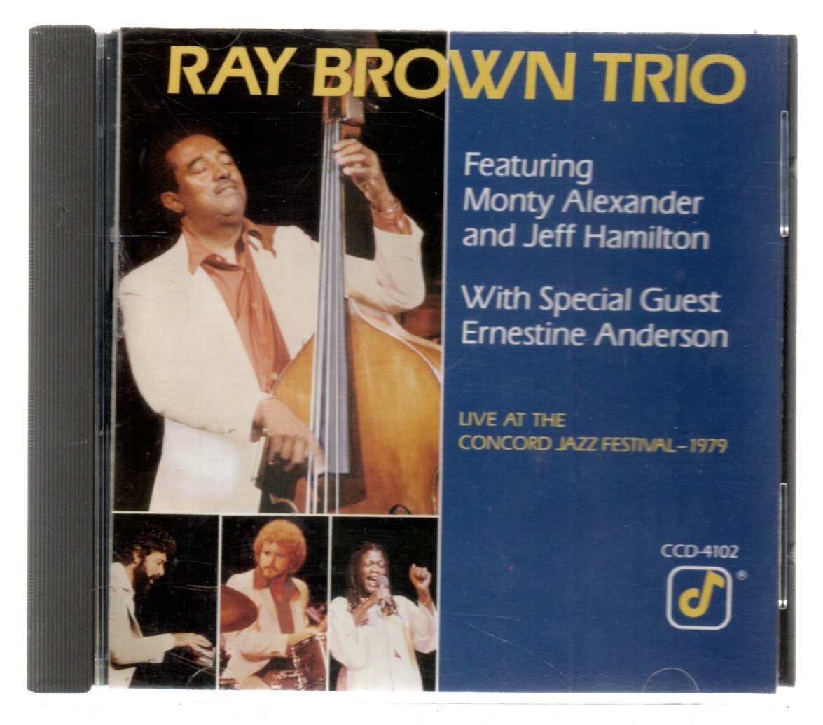 c67806ed6ddbaa349377ce9f6e1c334c.jpg CD Ray Brown Trio - Live at concord jazz festival - Imagem 1